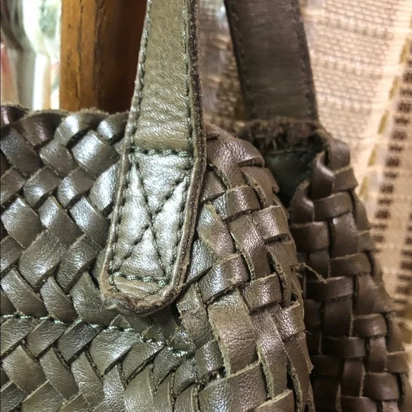 Madewell Olive Woven Shoulder Bag - Picture 5 of 13